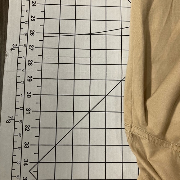 L.L. Bean Women’s Tan Size 6 MT Favorite Fit Trouser Pants - Picture 6 of 6